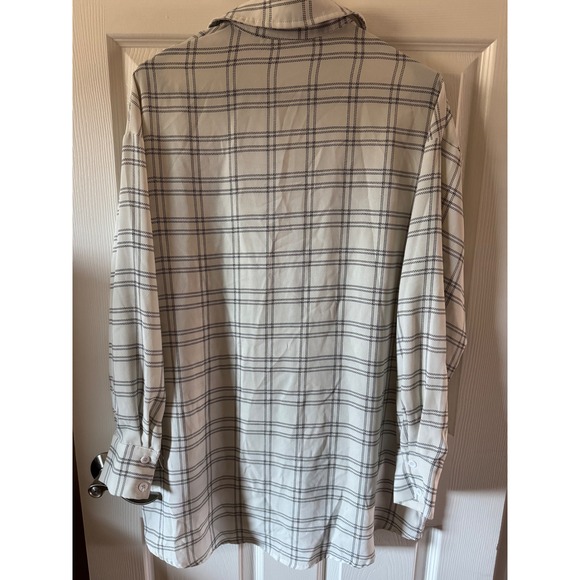 PrettyLittleThing Cream Black Plaid Long Sleeve Button Up Shirt Women Size US 4 - Picture 2 of 7
